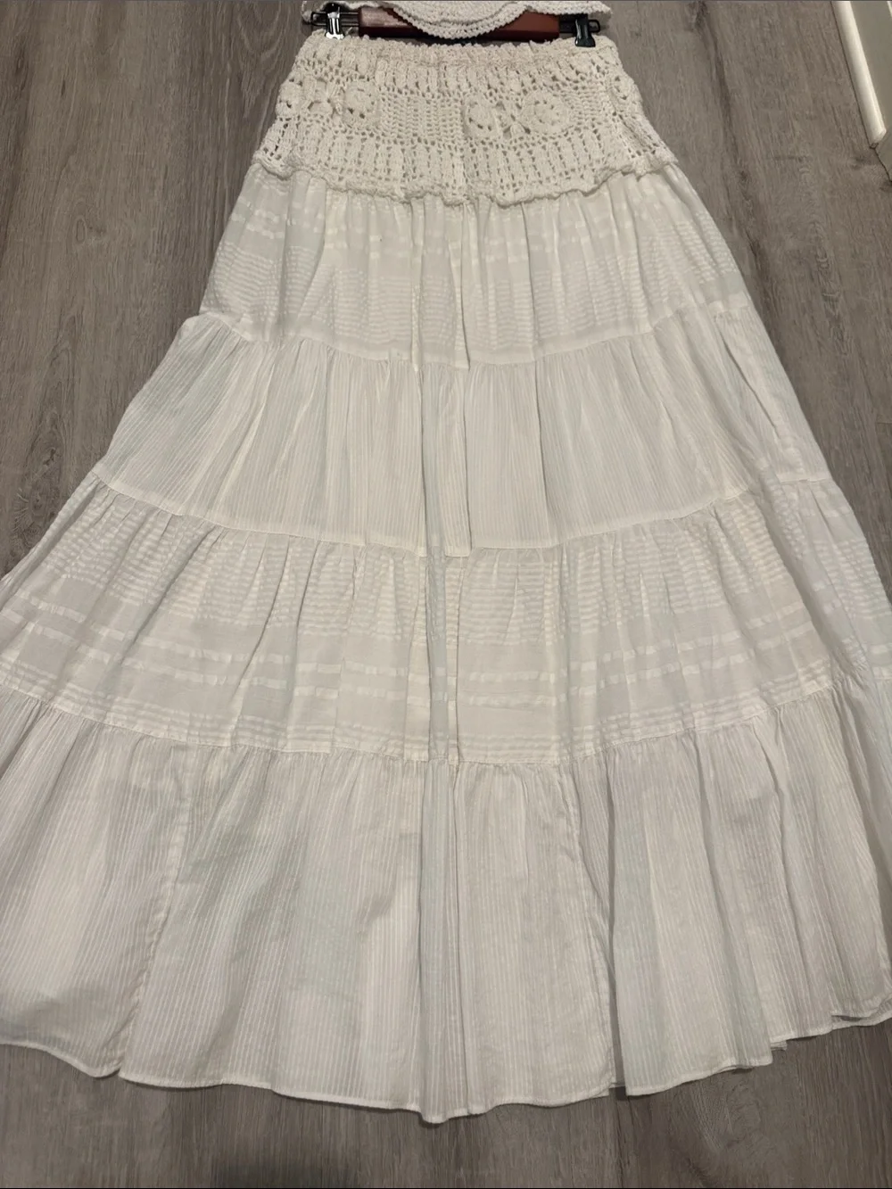 Free People White Tiered Crochet Waist Maxi Skirt and top (its a set ) - Picture 4 of 4